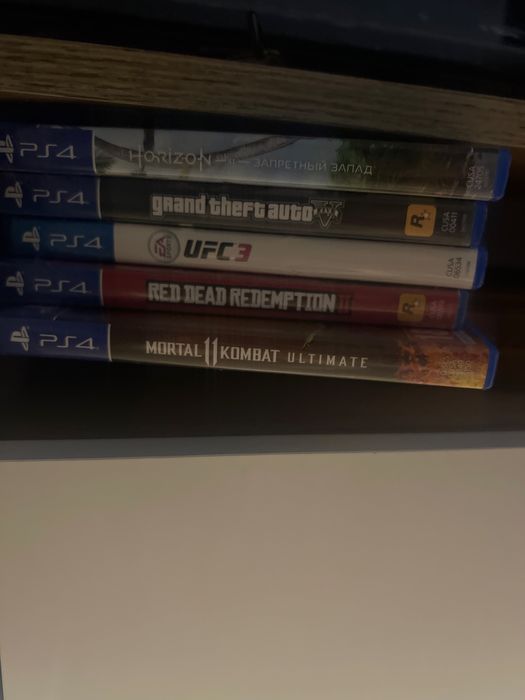 Ps4 продаю хорошое состо