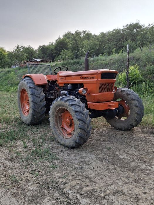 Vând tractor Fiat