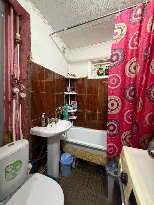 Продам 1  комнатную квартиру