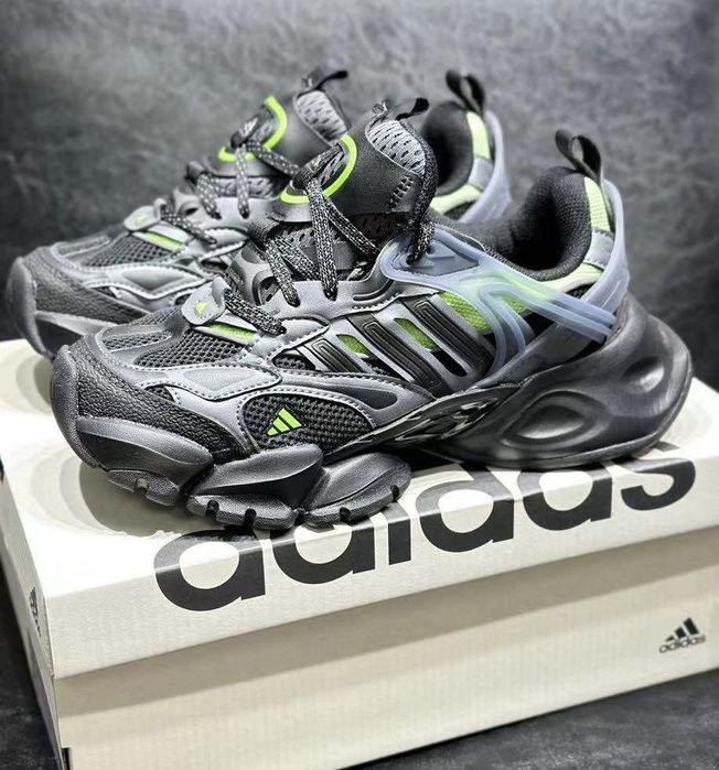 Нови мъжки маратонки Adidas XLG RUNNER DELUXE