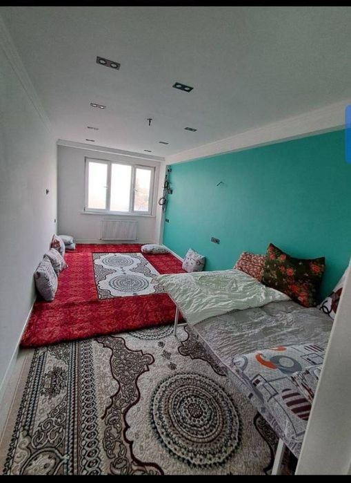 uy sotiladi 3 xona 80 m2