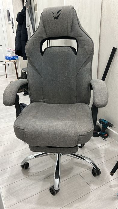 Кресло офисное в отличном состоянии