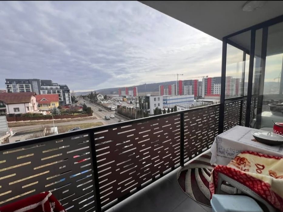 Vand apartament 2 camere,parcare, boxa , etaj 4(6) bloc nou, 72m2Tudor