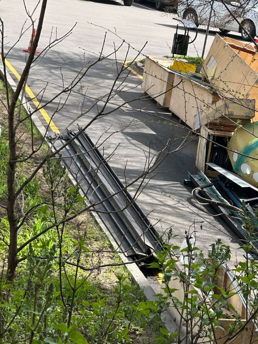 продам швеллер Т образный