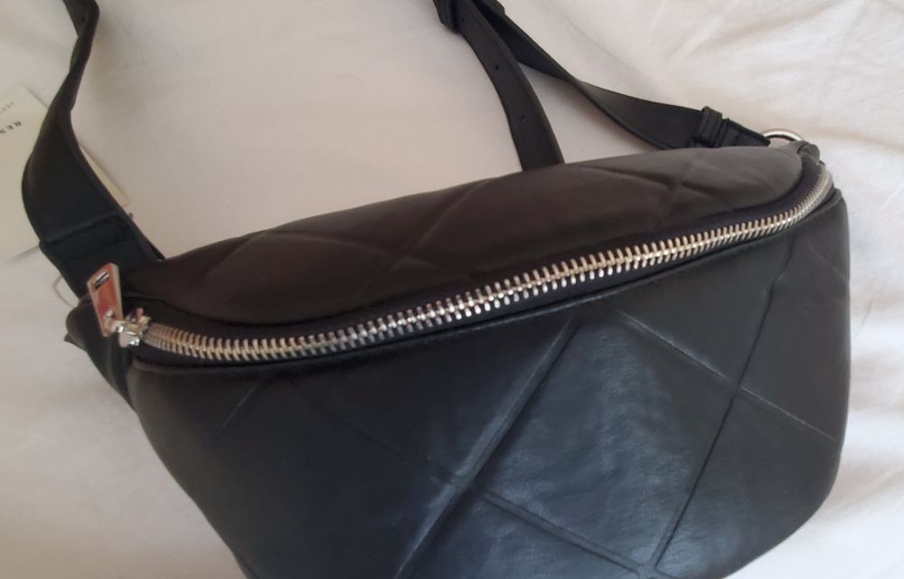 Чанта за кръст Reserved