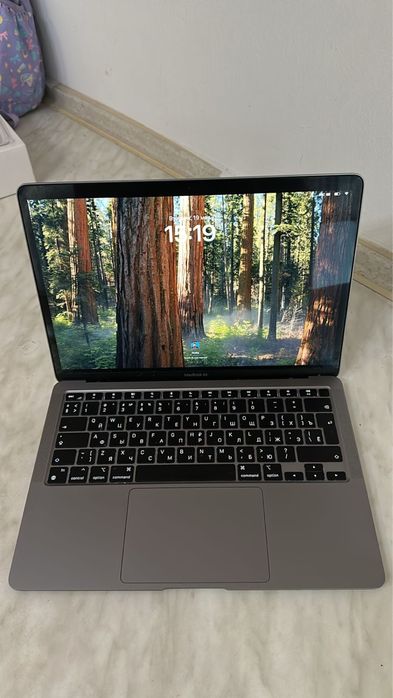 Macbook air m1 256g