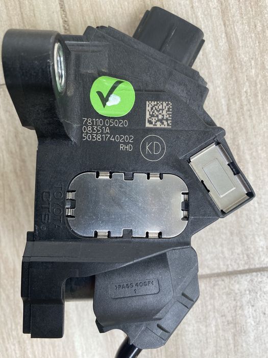 Педал за газта за Тойота Авенсис