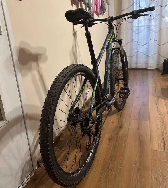 Планински велосипед Cross Big Foot 29R