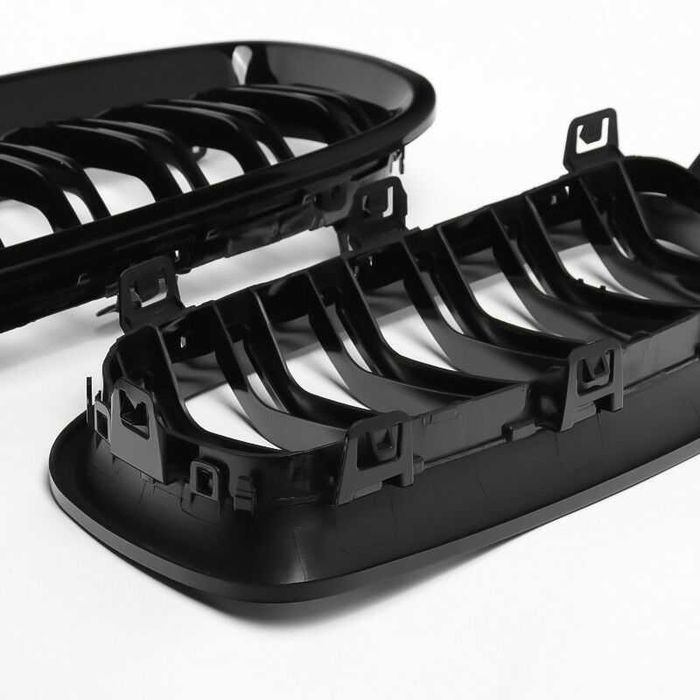 Решетки Бъбреци за БМВ BMW 3 серия F30 F31 2012+ Черен Гланц Двойни