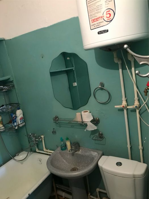 Продаю 2 комн квартиру в центре
