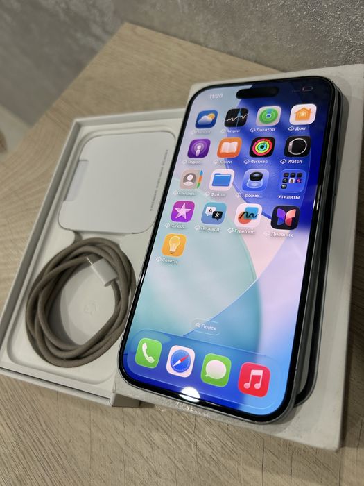 Продам Айфон 15 iphone 15