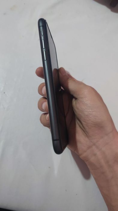 iPhone 11/128 сатылады