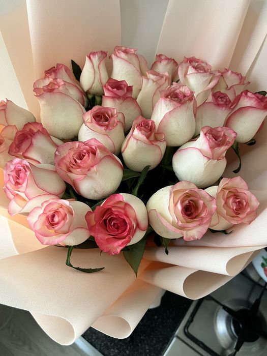 свежий букет роза