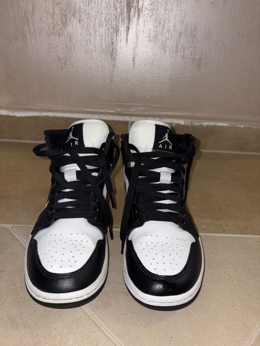 Vând air jordan 1 mid