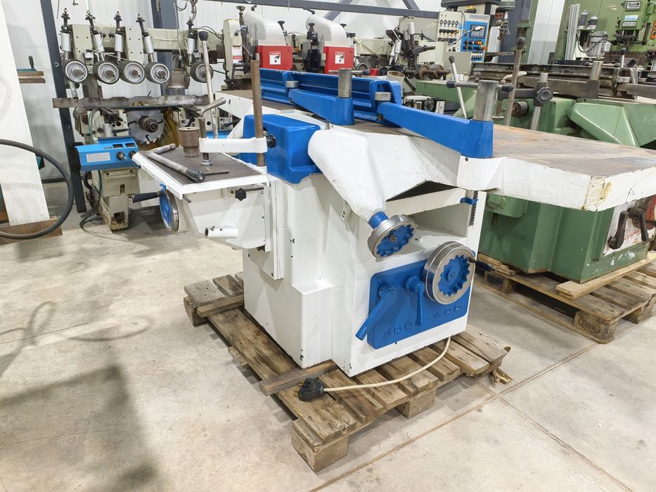 Абтихт щрайхмус на 400мм, с 4 ножа и 2 скорости.