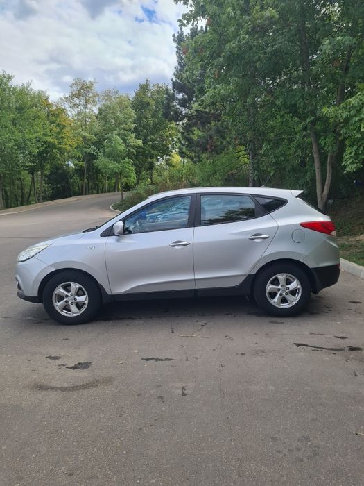 HYUNDAI ix35 2011 — imagine 5