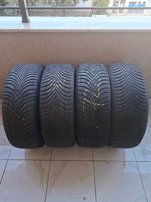 4бр. Зимни гуми Michelin Alpin 5 - 215/50 R17 95V XL (Extra Load)