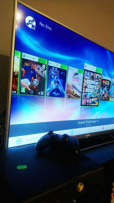 Consola xbox 360 modata cu jocuri