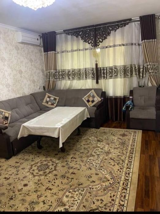 Divan kreslo sotiladi