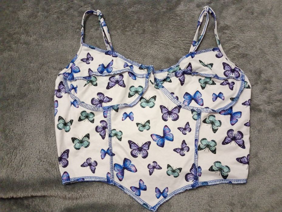 Дамски тениски, блузи и топове