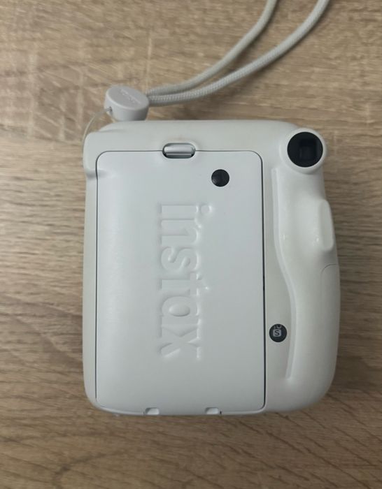 Фотоаппарат Instax Mini 11