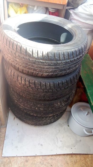 Продам резину . Лето