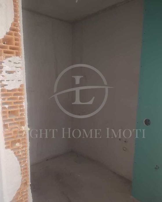 Продава се Двустаен апартамент в Пловдив, Кючук Париж - 76 кв.м за 1027 €/кв.м - Снимка #4