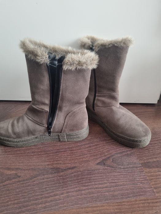 Ghete iarna, piele intoarsa, marimea 37