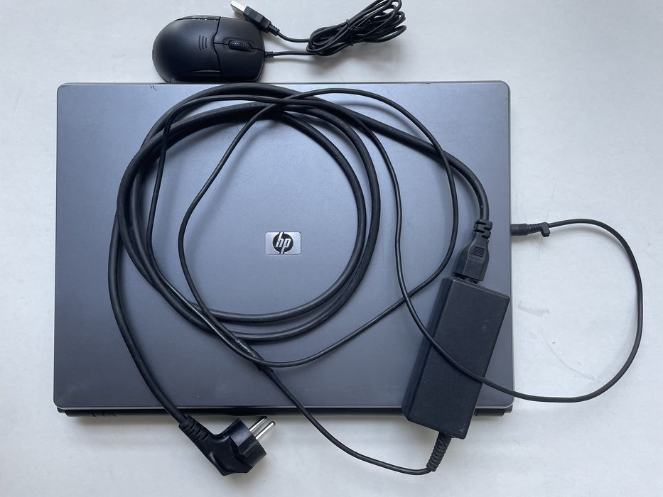 Продаю ноутбук на запчасти