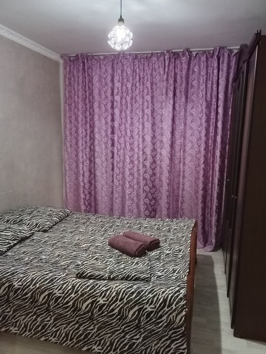Универсам управлене районда кв беріледі 1сағат 2000 тг
