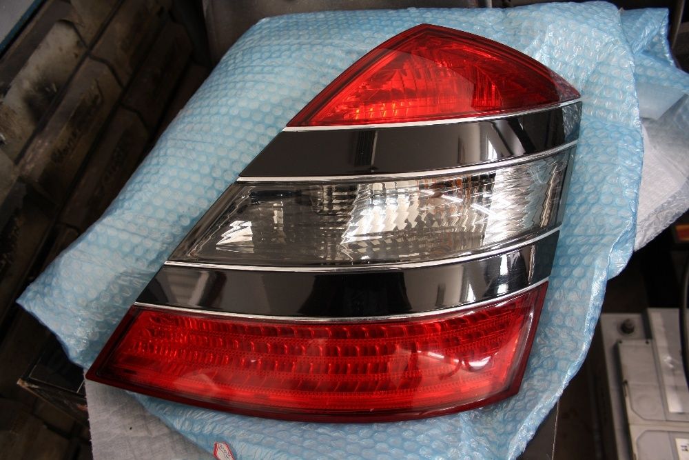 Стопoве Mercedes s class 221