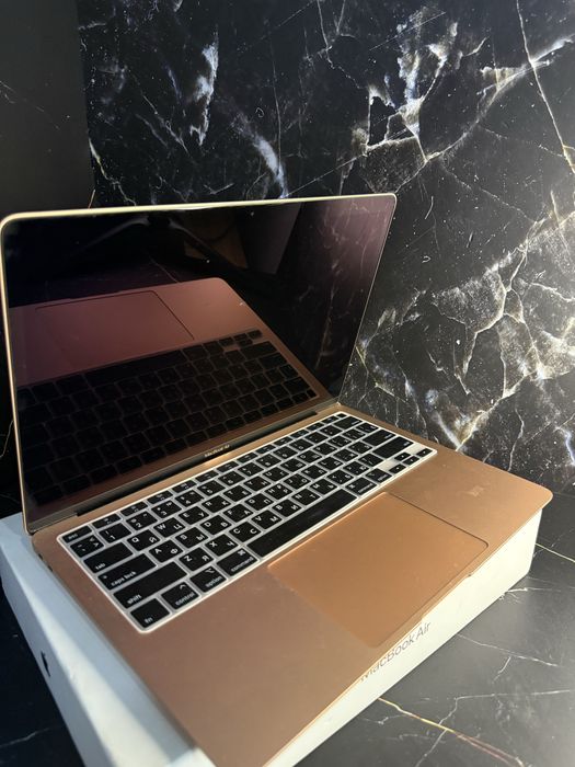 Macbook Air 2020 inch 13/ Макбук эйр 2020