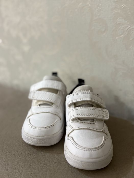 Продам кросы Adidas