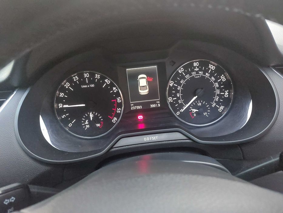 Ceasuri bord UK Octavia 3 2013-2017