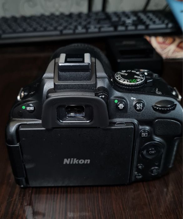 Nikon D5100 продам