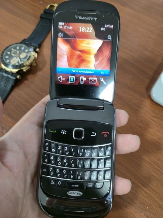 Новый Раскладушка лягушка Blackberry 9670 CDMA PERFECTUM Mobile