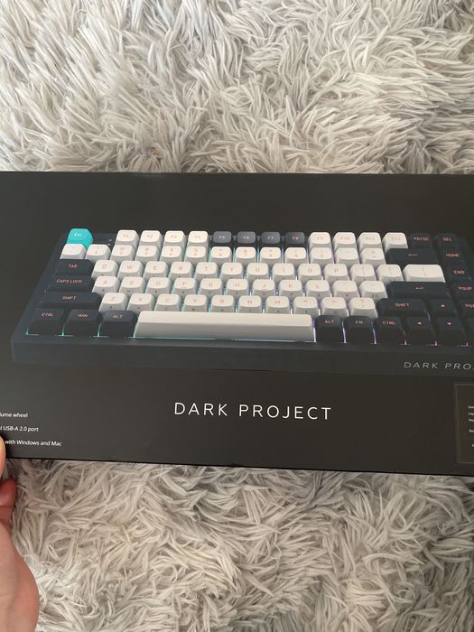 Клавиатура dark project