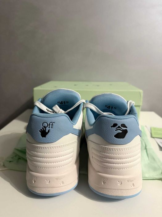 Off White Out of Office **41 PE STOC**