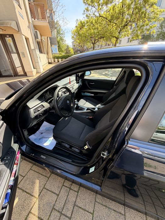 BMW318i E 90 facelift 2008/143CP benzina