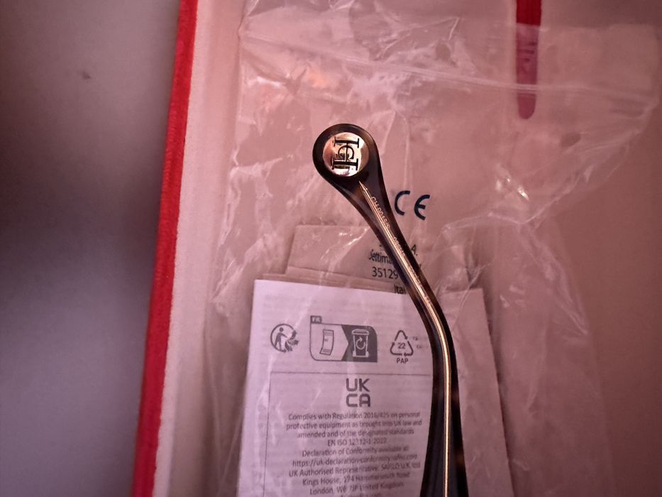 слънчеви очила Carolina Herrera