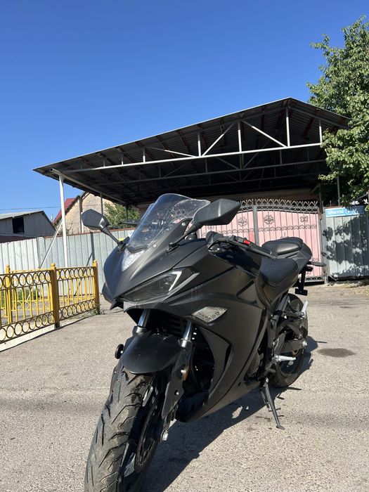 Мотоцикл Suzuki 200 куб.м.