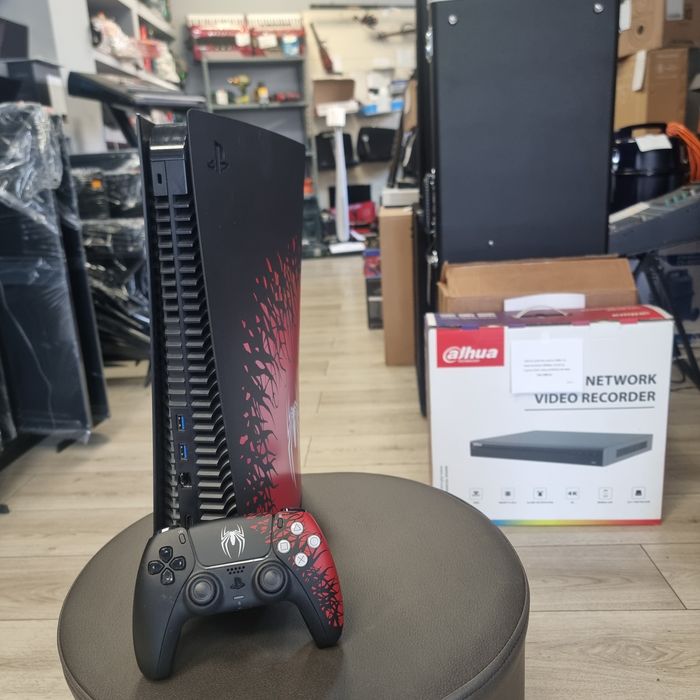 Amanet F28: Consola Sony PlayStation PS5 Disk Spiderman Edition