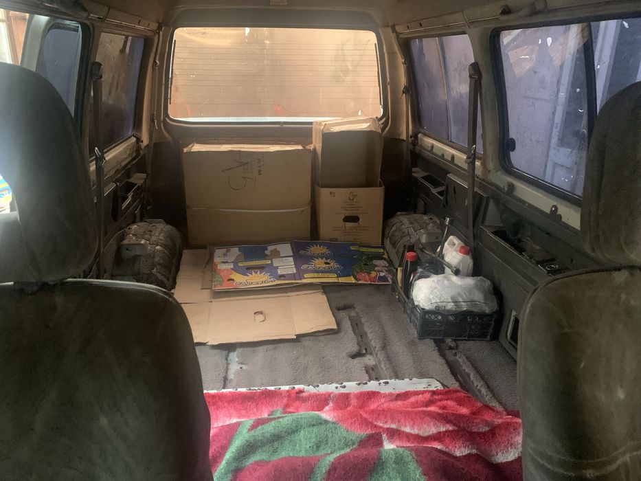 Mitsubishi L300 СРОЧНОО