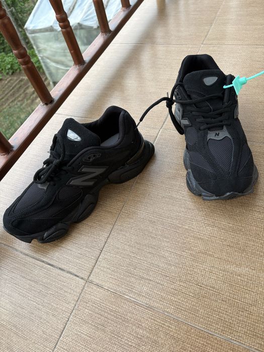 Маратонки “New Balance 9060”-triple black 43 номер