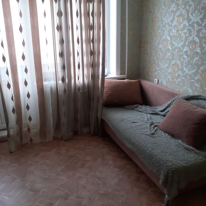 Продам  2х ком квартиру  на 19