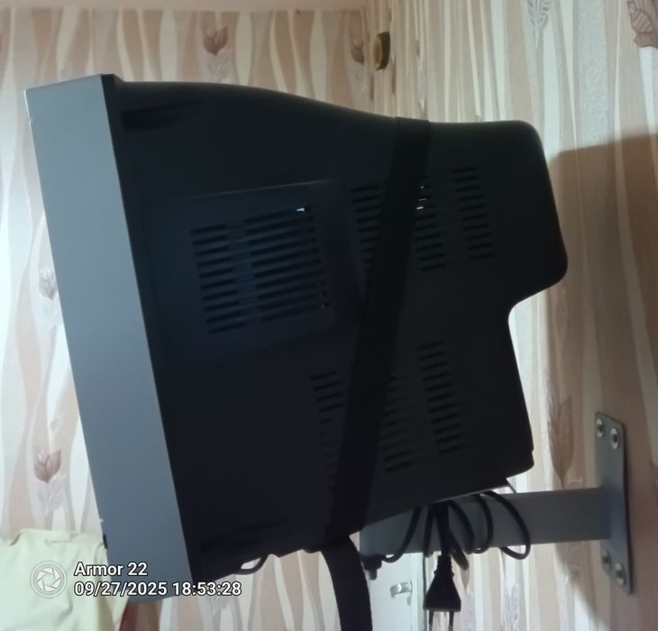 Телевизор Елите работи .