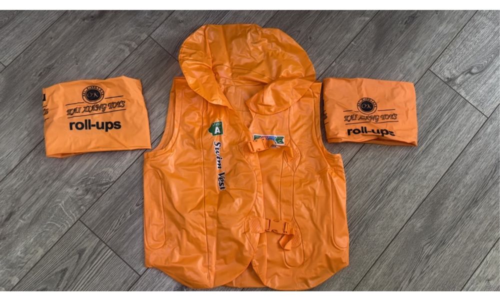 Жилет и нарукавники для плавания 3-10 лет