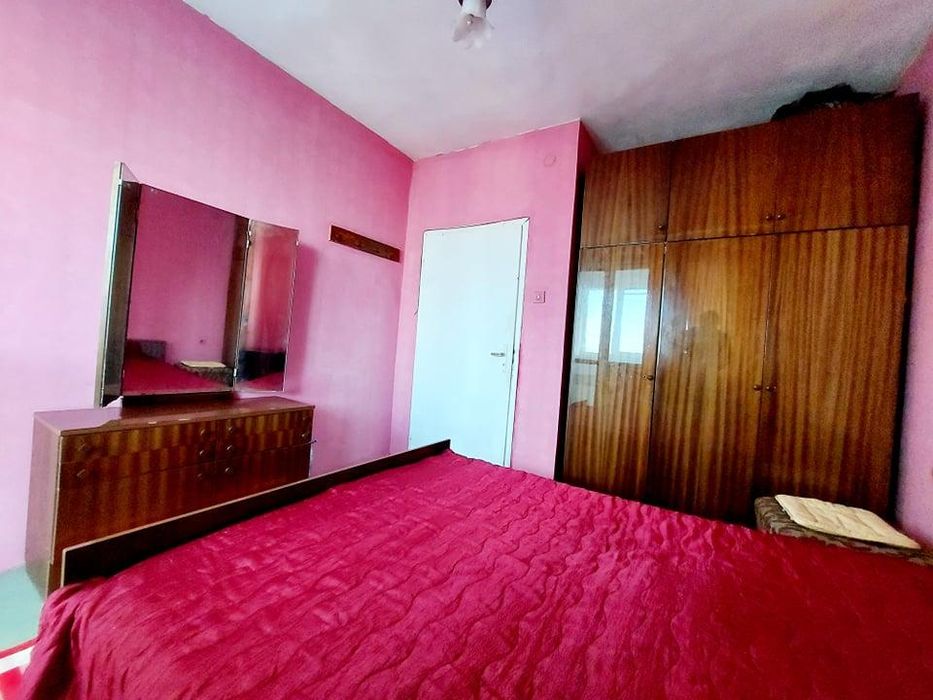 Дава се под наем Двустаен апартамент в Бургас, Славейков - 56 кв.м за 331.5 € - Снимка #3