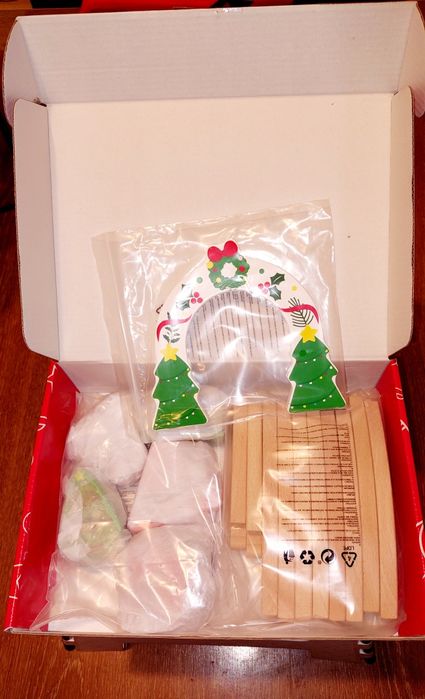 Детска дървена играчка - коледен комплект от 19 части