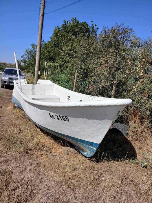 Употребяванa лодка, в добро състояние